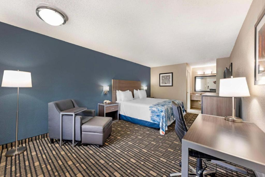 Best Western Post Oak Inn Burnet Exterior foto